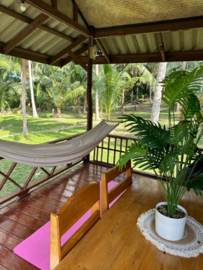 House one minute to the beach